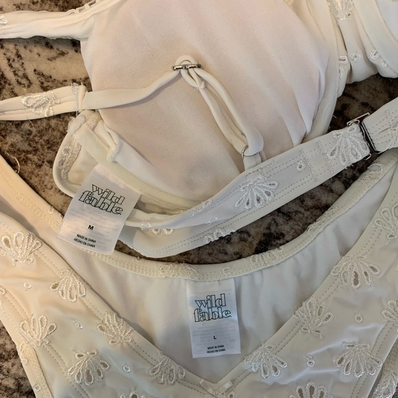 Wild fable Cream lace shell bikini - Picture 5 of 5